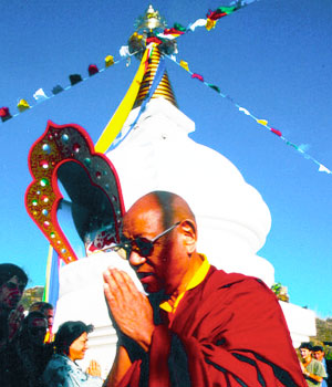Lopon Tsechu inaugurates the Kalachakra Stupa in Karma Guen, Spain